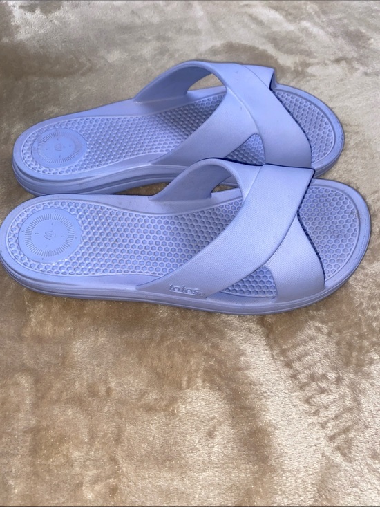 totes Shoes - totes Lavender Cross-Strap Slide Sandals